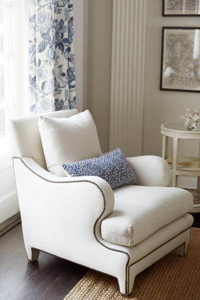 Wave Chair shown with Huntington Gardens and Madeline fabrics